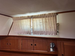 1999 GRAND BANKS MARINE Eastbay 38 - photo 34