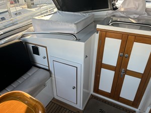 1999 GRAND BANKS MARINE Eastbay 38 - photo 48