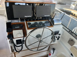 1999 GRAND BANKS MARINE Eastbay 38 - photo 51