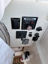 1999 GRAND BANKS MARINE Eastbay 38 - photo 53