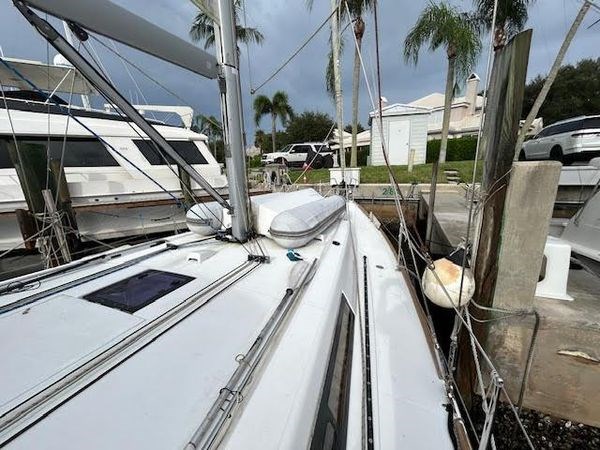 Photo of BENETEAU 2016 Beneteau Oceanis 45 45'