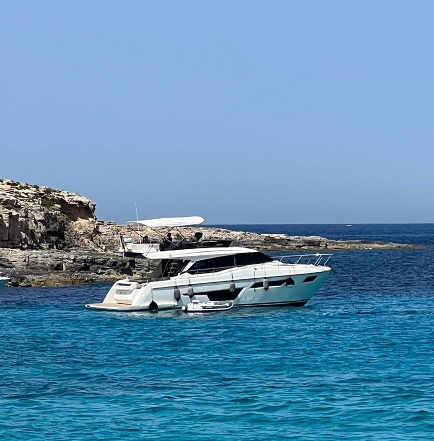 2021 FERRETTI YACHTS 50' 4