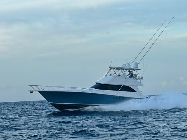 2007 VIKING 52 Convertible yacht for sale