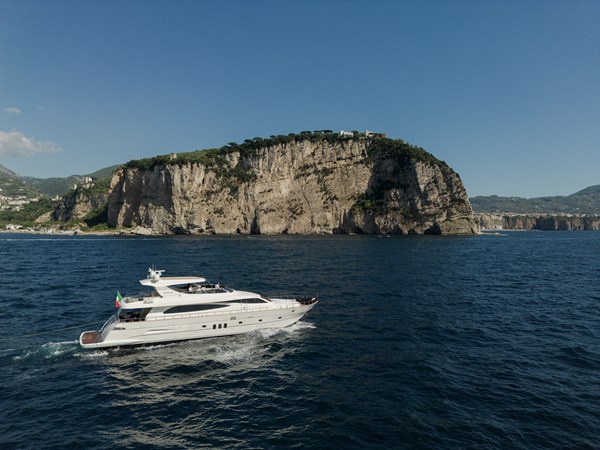 Photo of CANADOS Ocean Delta 11 86'