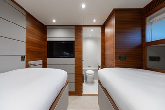 2022 HORIZON YACHTS FD92 Tri-Deck - photo 15