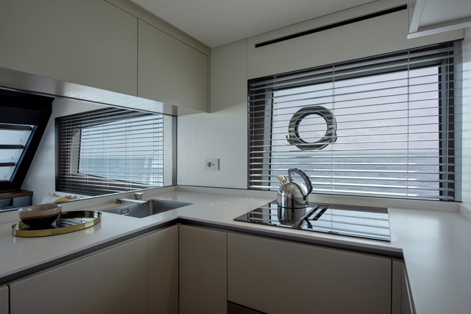 BG74 2025 74' 10" BLUEGAME