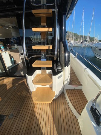 2023 2023 51' 11" CRANCHI YACHTS