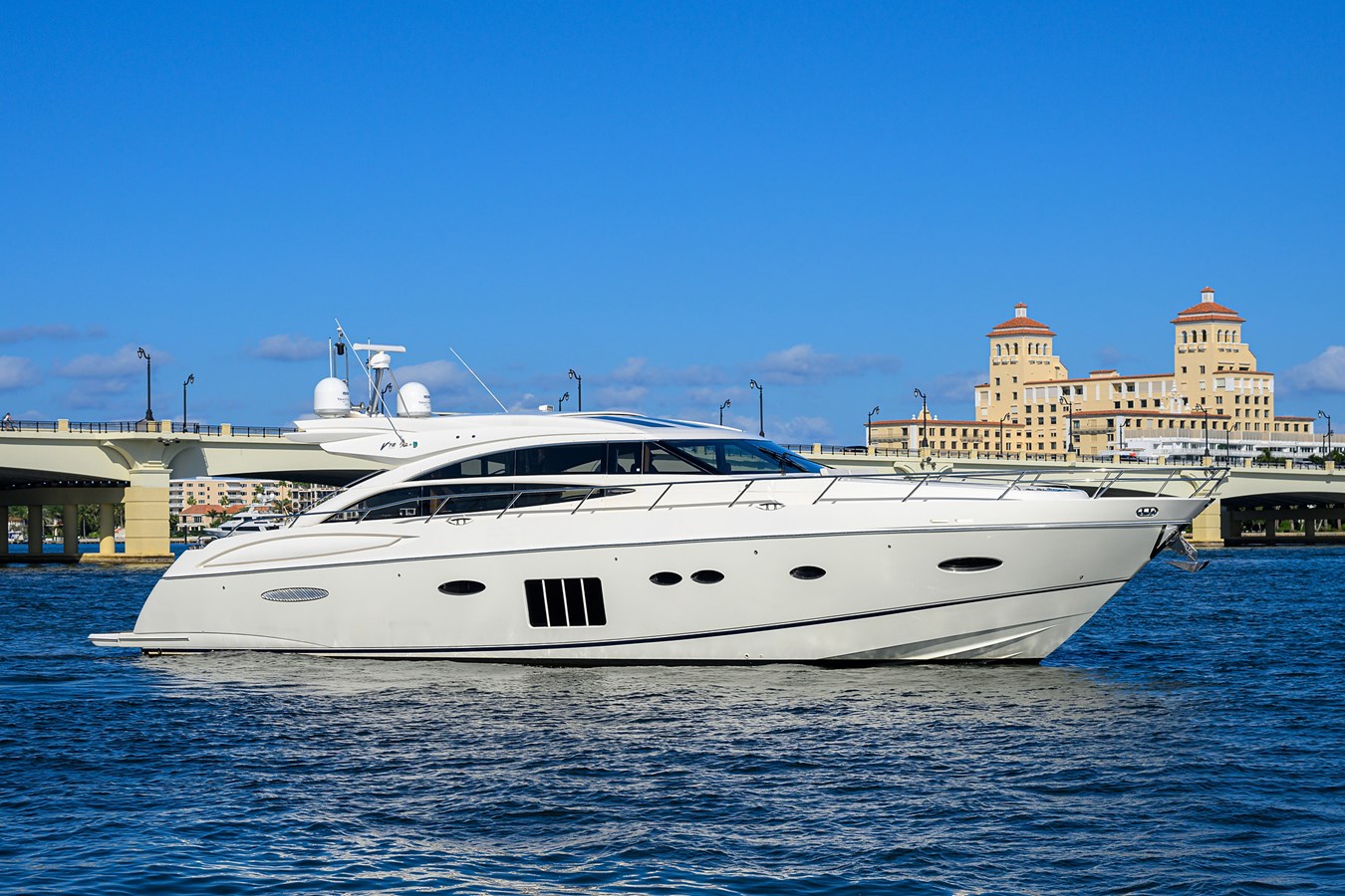V72 EXPRESS YACHT PRINCESS - Image 1