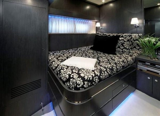 Photo of JOHNSON JOHNSON 83â SKYLOUNGE W/FISHING COCKPIT  83'