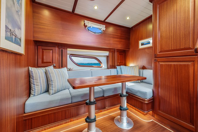 Photo of VICEM Island Girl  62' 1