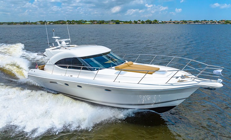 Photo of RIVIERA AUSTRALIA Lady B 50'