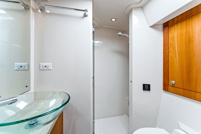 Photo of RIVIERA AUSTRALIA Lady B 50'