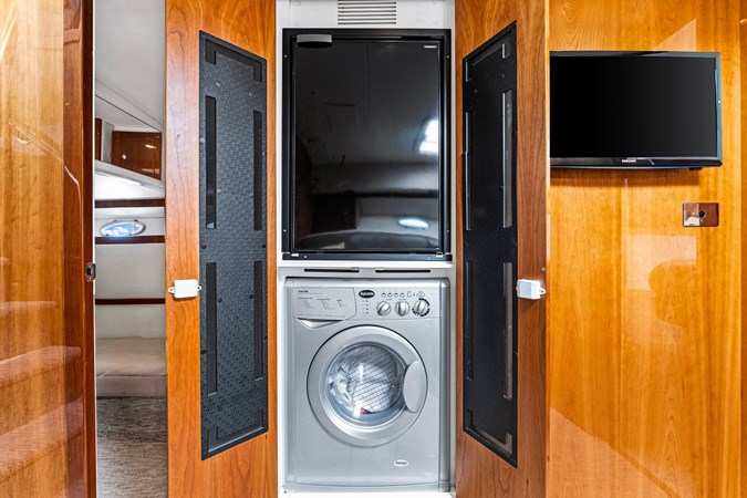 Photo of RIVIERA AUSTRALIA Lady B 50'