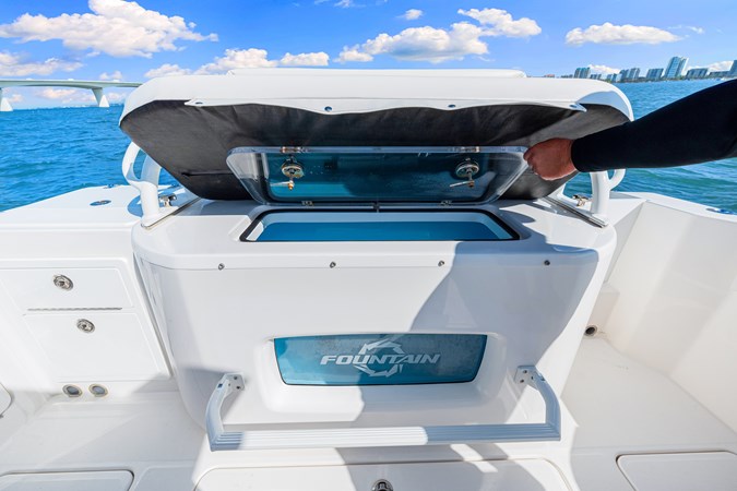 Photo of FOUNTAIN Aloan At Last  32'