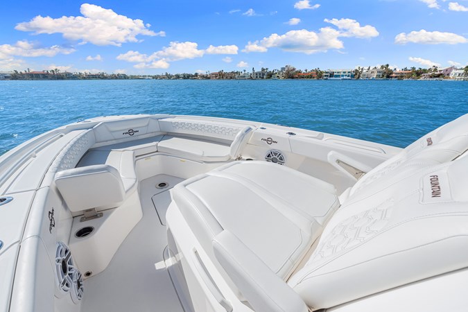 Photo of FOUNTAIN Aloan At Last  32'