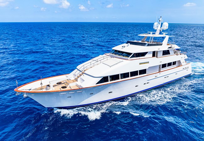 Photo of PALMER JOHNSON Costa Brava III 121' 6