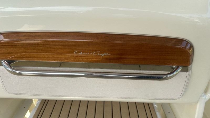 Photo of CHRIS-CRAFT - 26' 10