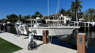 2021 BLACK WATER BOATS 36 SF - photo 2