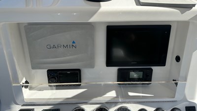 2021 BLACK WATER BOATS 36 SF - photo 10