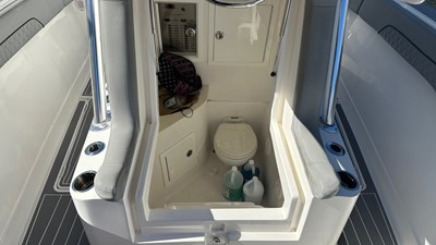 2021 BLACK WATER BOATS 36 SF - photo 15