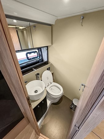 ATLANTIS 51 2023 53' 0" AZIMUT YACHTS