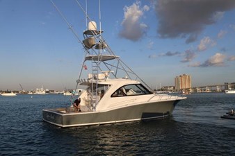 2018 HATTERAS 45 Express Sportfish - photo 4