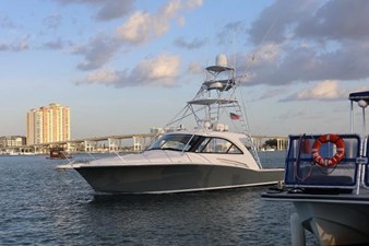 2018 HATTERAS 45 Express Sportfish - photo 6