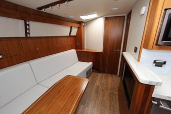 2018 HATTERAS 45 Express Sportfish - photo 13