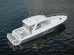 2018 INTREPID 475 Sport Yacht - photo 2