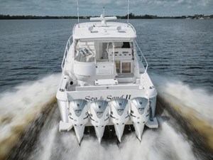 2018 INTREPID 475 Sport Yacht - photo 44
