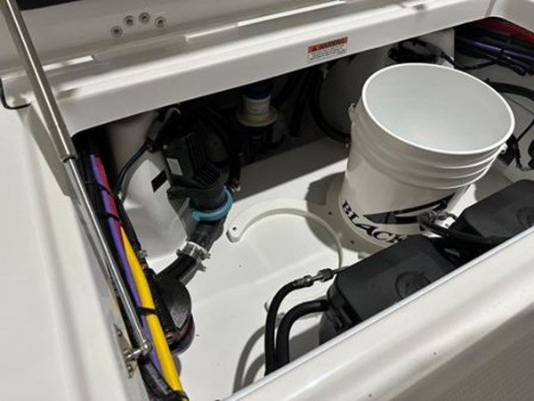 Photo of BLACKFIN 2024 Blackfin 302CC 32' 8