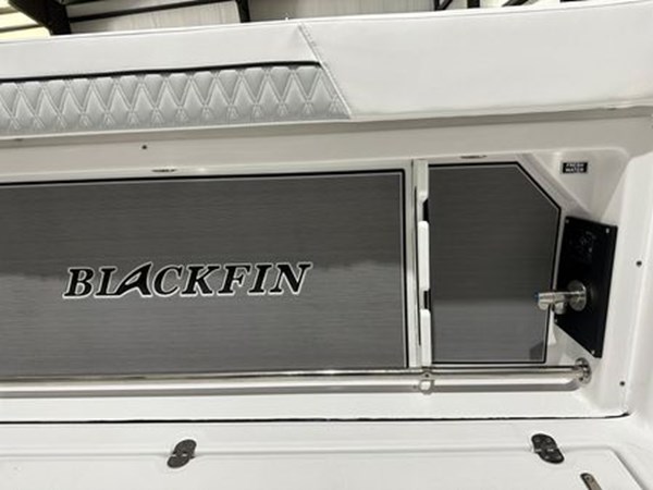Photo of BLACKFIN 2024 Blackfin 302CC 32' 8