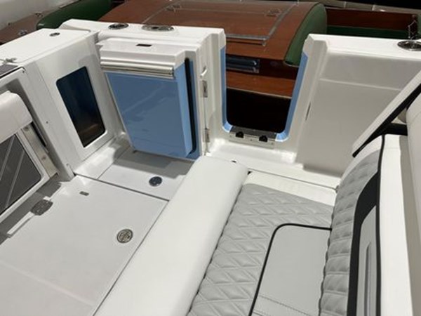 Photo of BLACKFIN 2024 Blackfin 302CC 32' 8