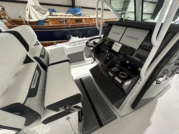 Photo of BLACKFIN 2024 Blackfin 302CC 32' 8