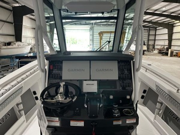 Photo of BLACKFIN 2024 Blackfin 302CC 32' 8