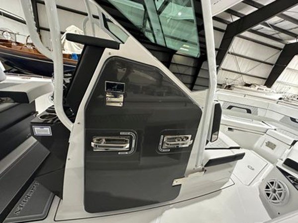 Photo of BLACKFIN 2024 Blackfin 302CC 32' 8