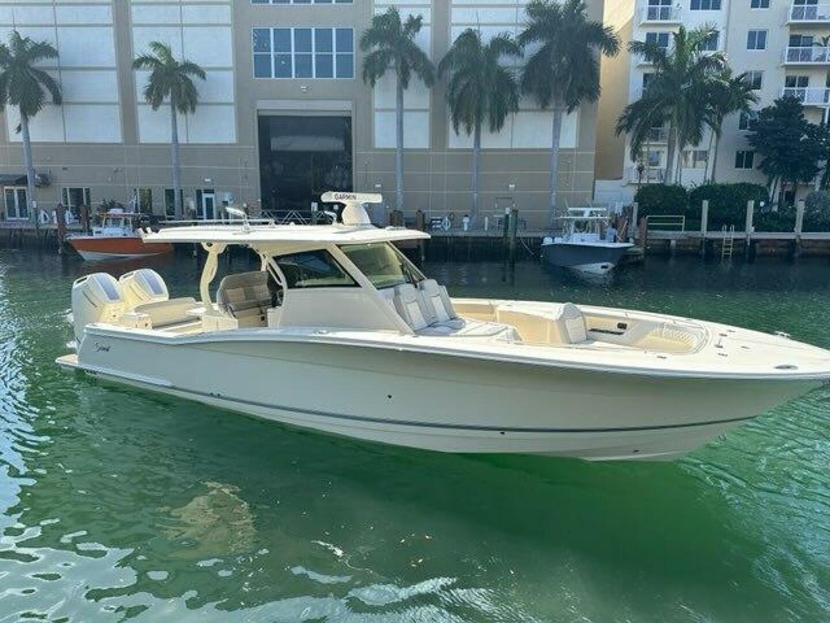 2022 SCOUT BOATS 37' 1
