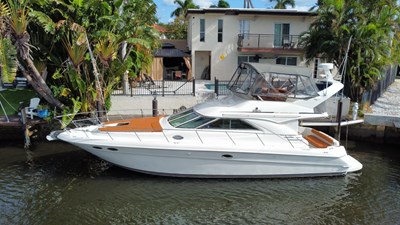 1997 SEA RAY 400 Sedan Bridge - photo 4