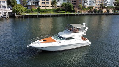 1997 SEA RAY 400 Sedan Bridge - photo 7