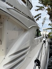 1997 SEA RAY 400 Sedan Bridge - photo 14