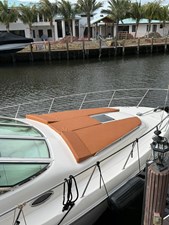 1997 SEA RAY 400 Sedan Bridge - photo 15