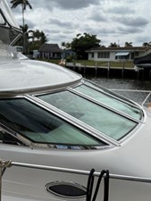 1997 SEA RAY 400 Sedan Bridge - photo 18