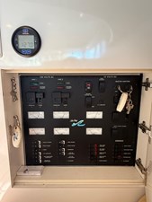 1997 SEA RAY 400 Sedan Bridge - photo 46