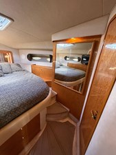 1997 SEA RAY 400 Sedan Bridge - photo 49