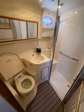 1997 SEA RAY 400 Sedan Bridge - photo 51