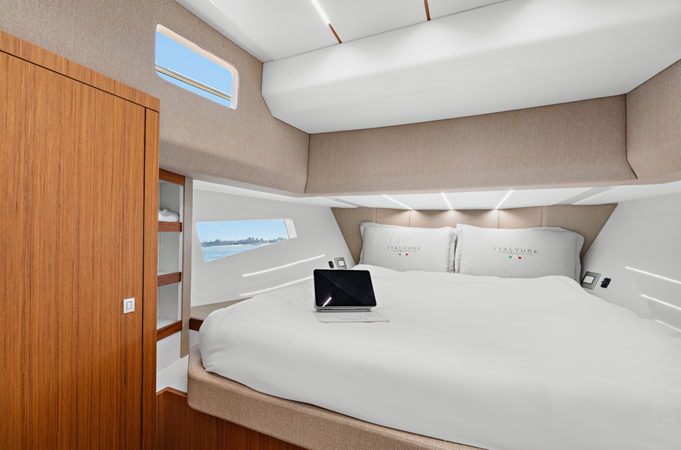 Photo of ITALYURE YACHTS Italyure 38 sport 39' 3