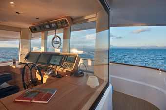 LONG ISLAND 78 2027 78' 0" JFA