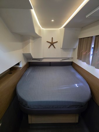 Photo of FONTAINE PAJOT NEPTUNE'S REVENGE 36' 9