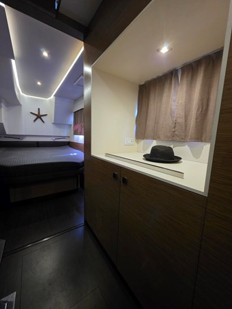 Photo of FONTAINE PAJOT NEPTUNE'S REVENGE 36' 9