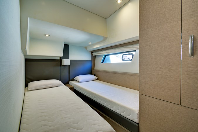 2019 50' 10" PRESTIGE